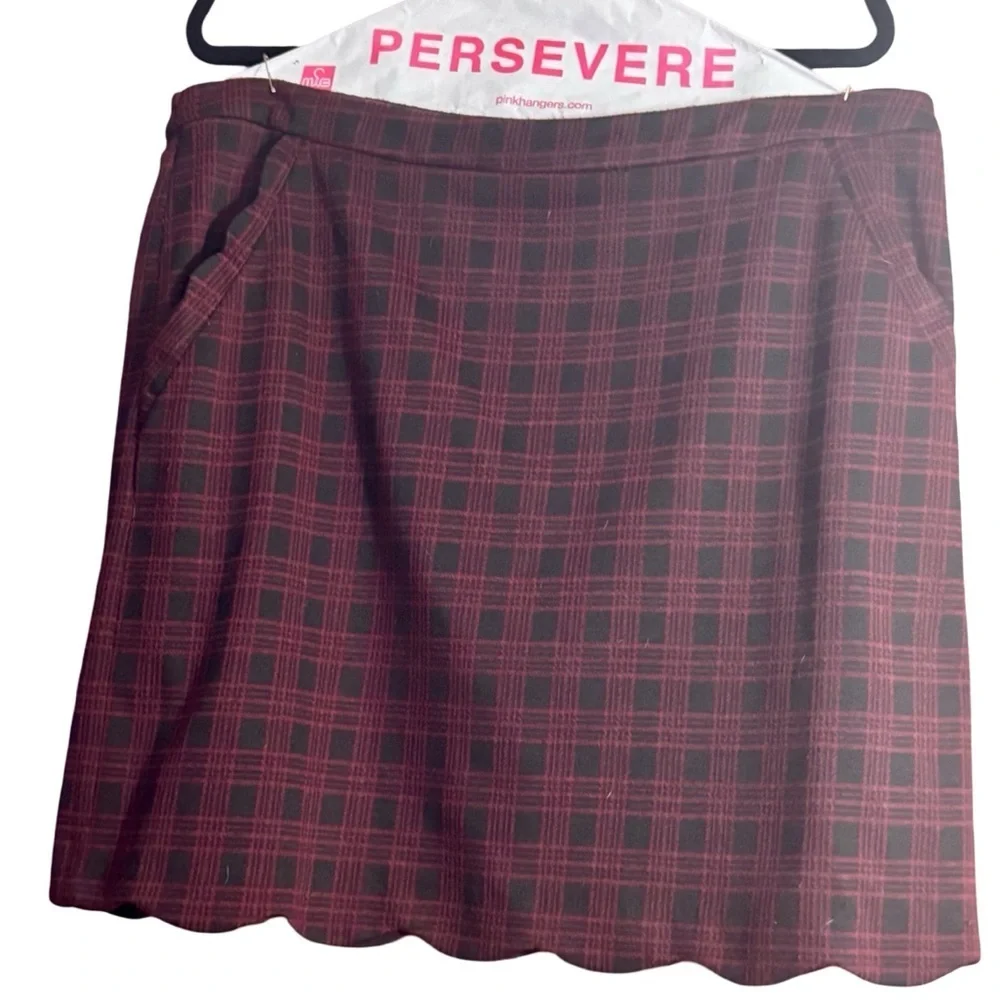 Skies Are Blue Plaid Mini Skirt - Black and Red